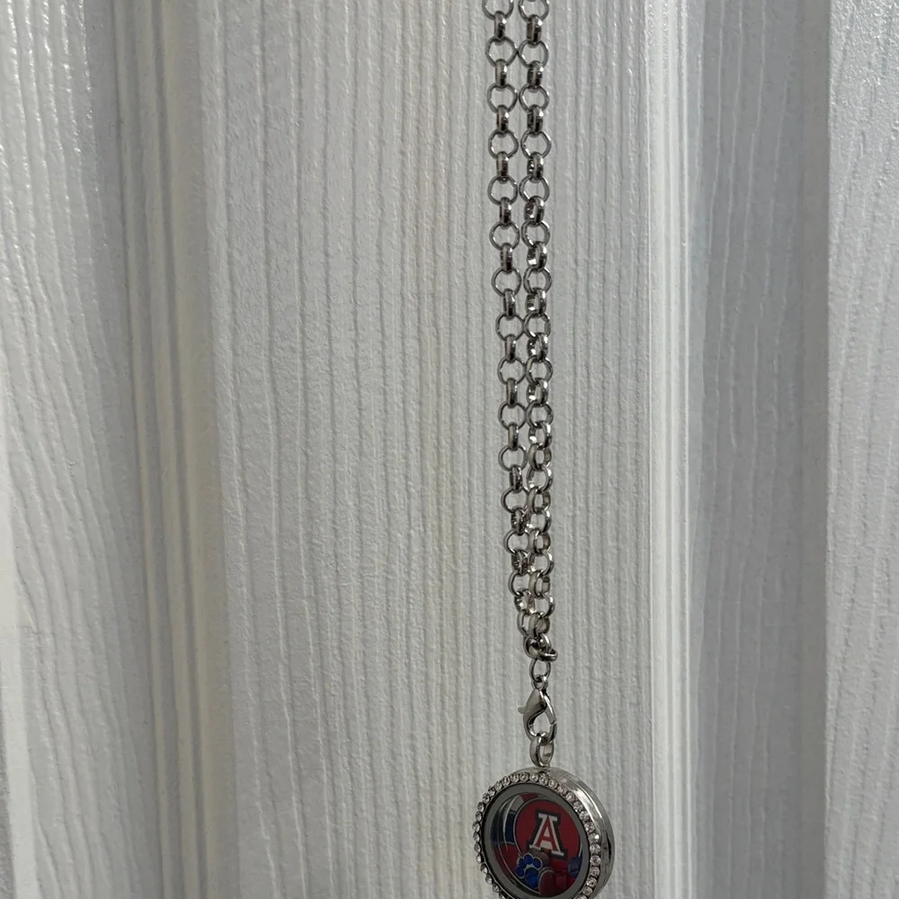 Elegant University of Arizona UofA Floating Locket Silver Red Necklace - Go Cats